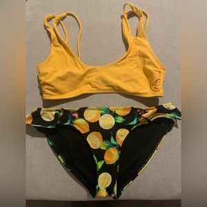 Lemon bathing suit